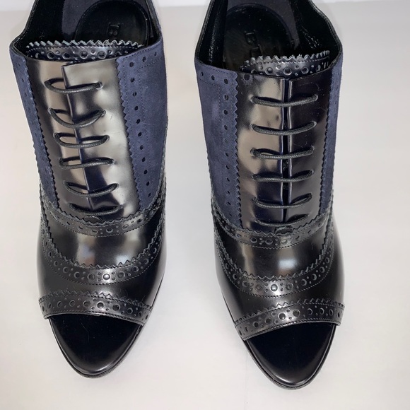 Burberry English Brunswick 110 Peep Toe Ankle Boot - Picture 7 of 16